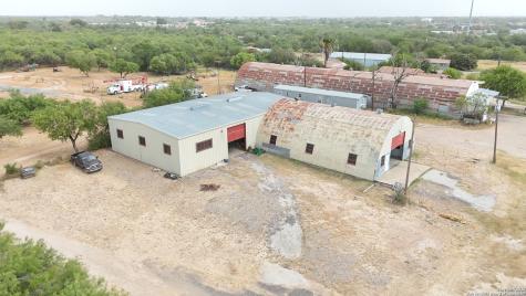 2720 Old Uvalde Road Crystal City TX 78839