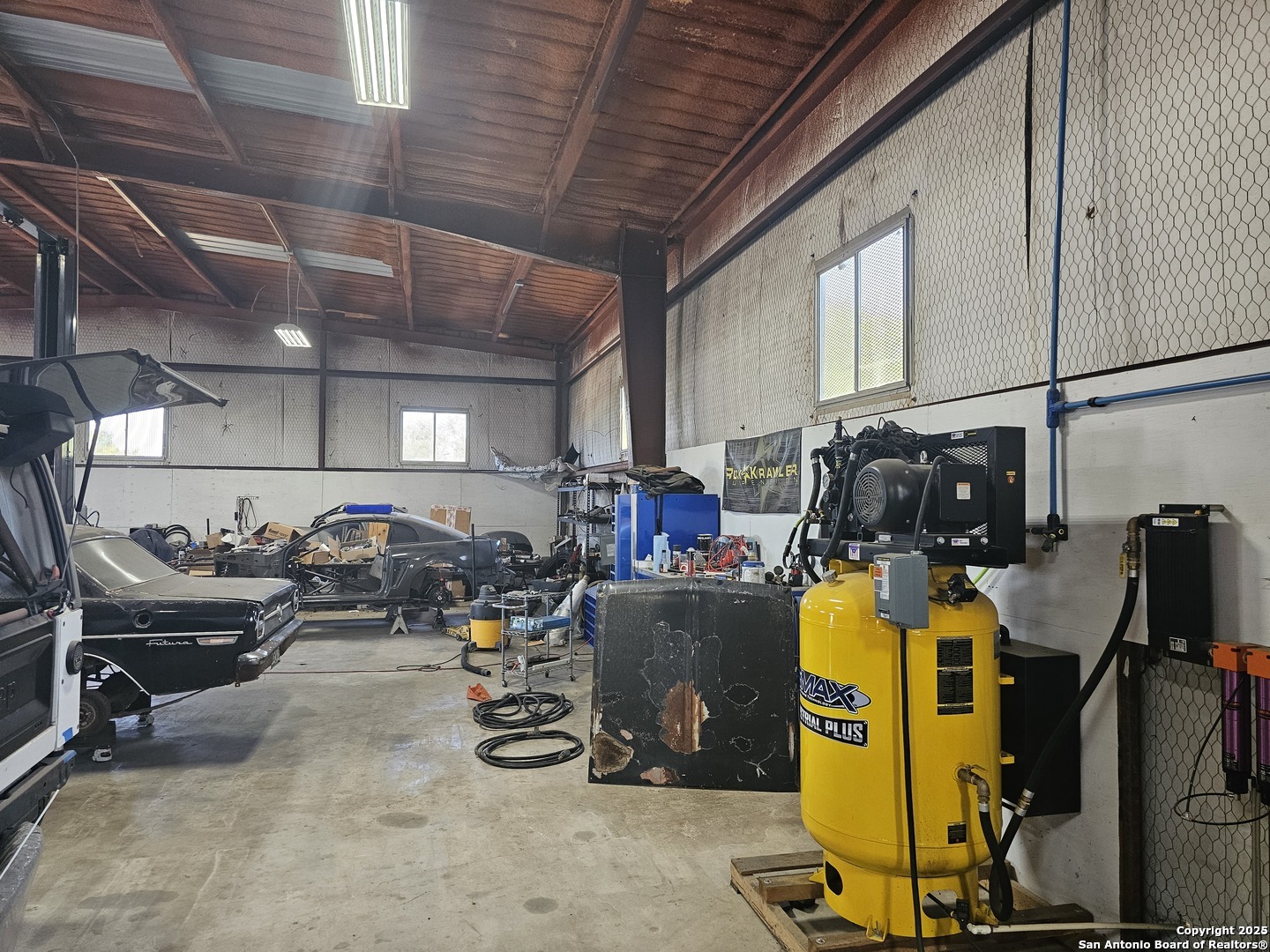 2720 Old Uvalde Road Crystal City TX 78839