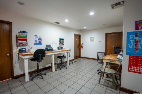 8004 West Avenue San Antonio TX 78213