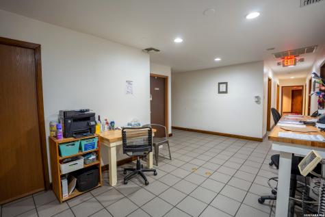 8004 West Avenue San Antonio TX 78213