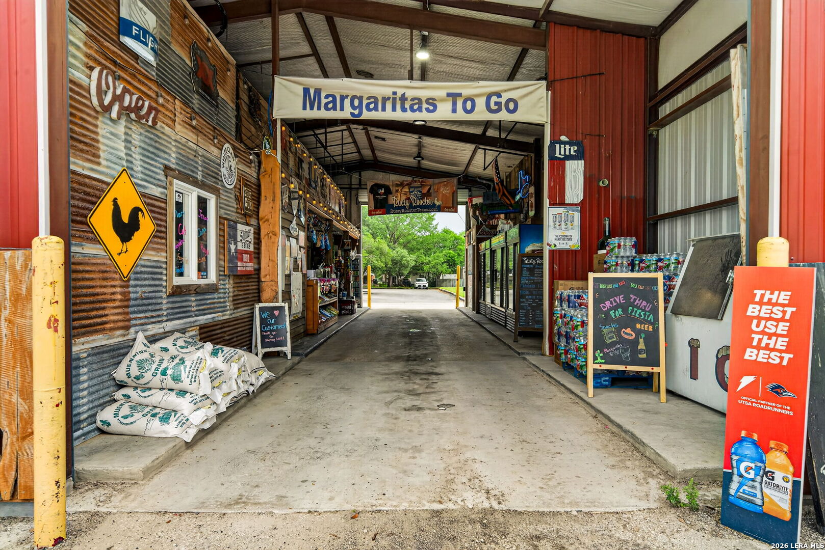 806 Us Highway 90 W Castroville TX 78009