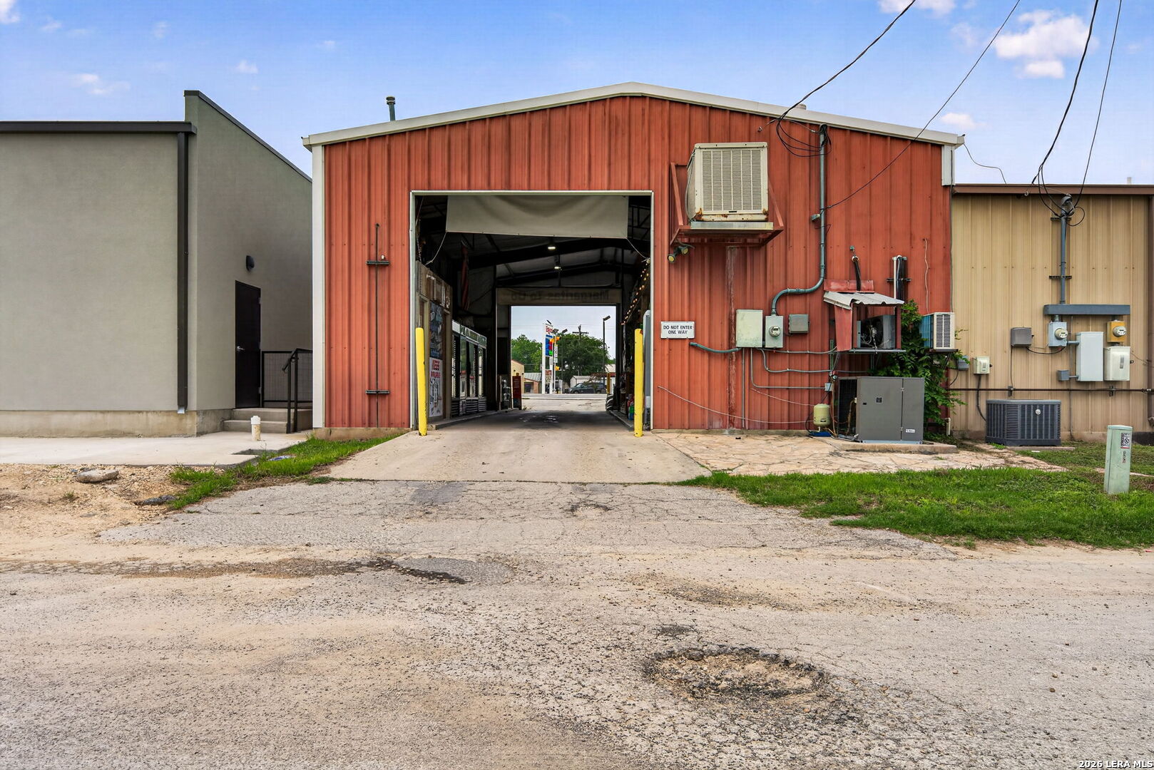 806 Us Highway 90 W Castroville TX 78009