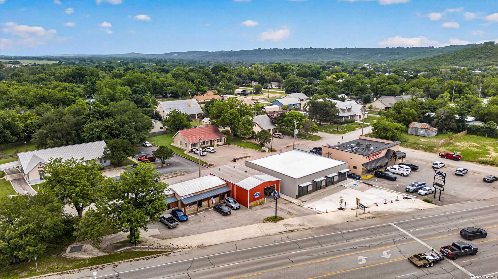 806 Us Highway 90 W Castroville TX 78009