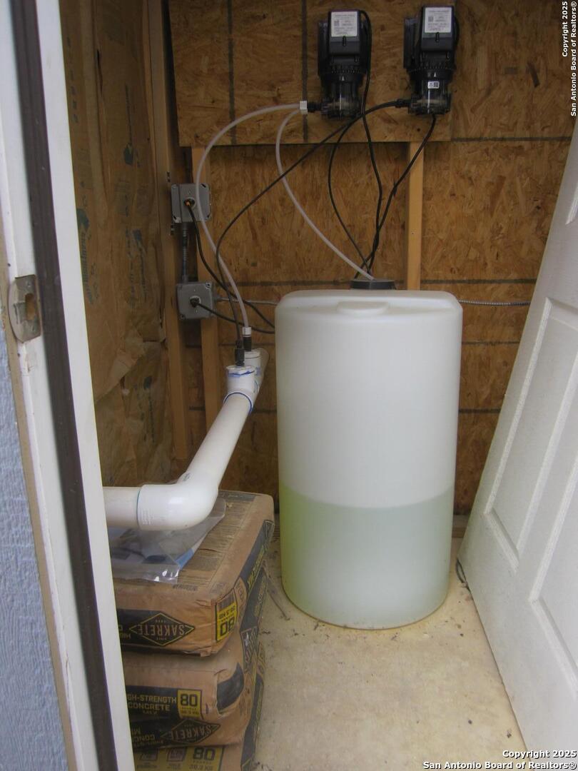 4869 S Streethwy 16 Bandera TX 78003