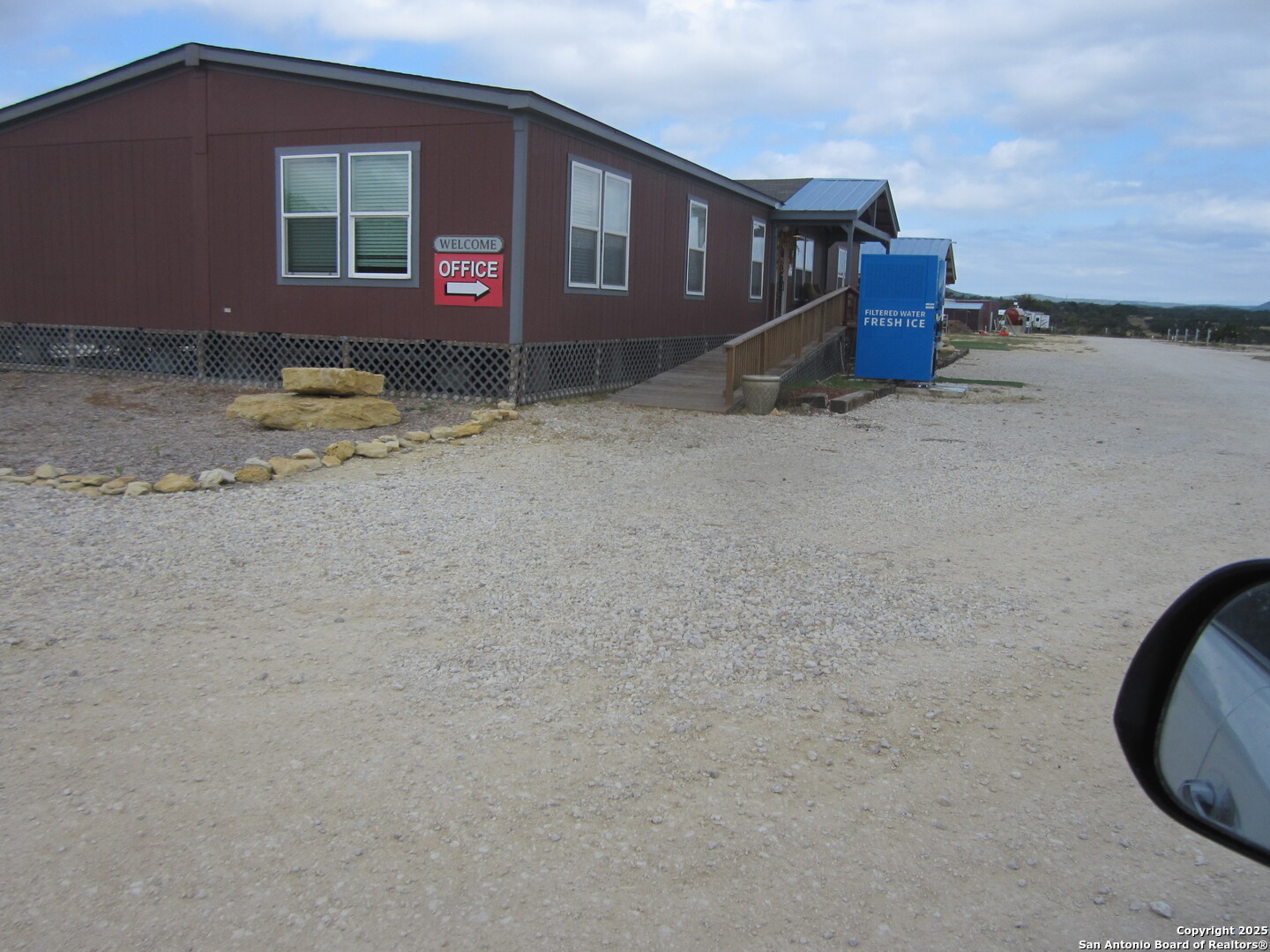 4869 S Streethwy 16 Bandera TX 78003