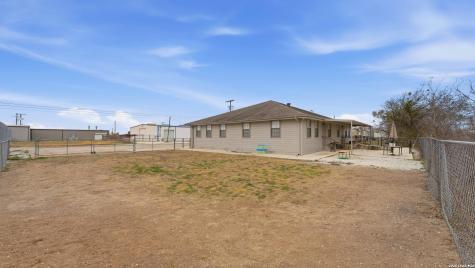 223 Lucinda New Braunfels TX 78130