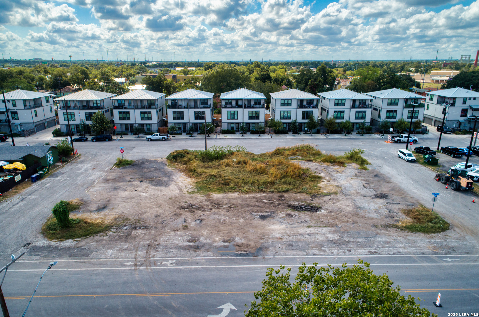 114 W Carolina Street San Antonio TX 78210