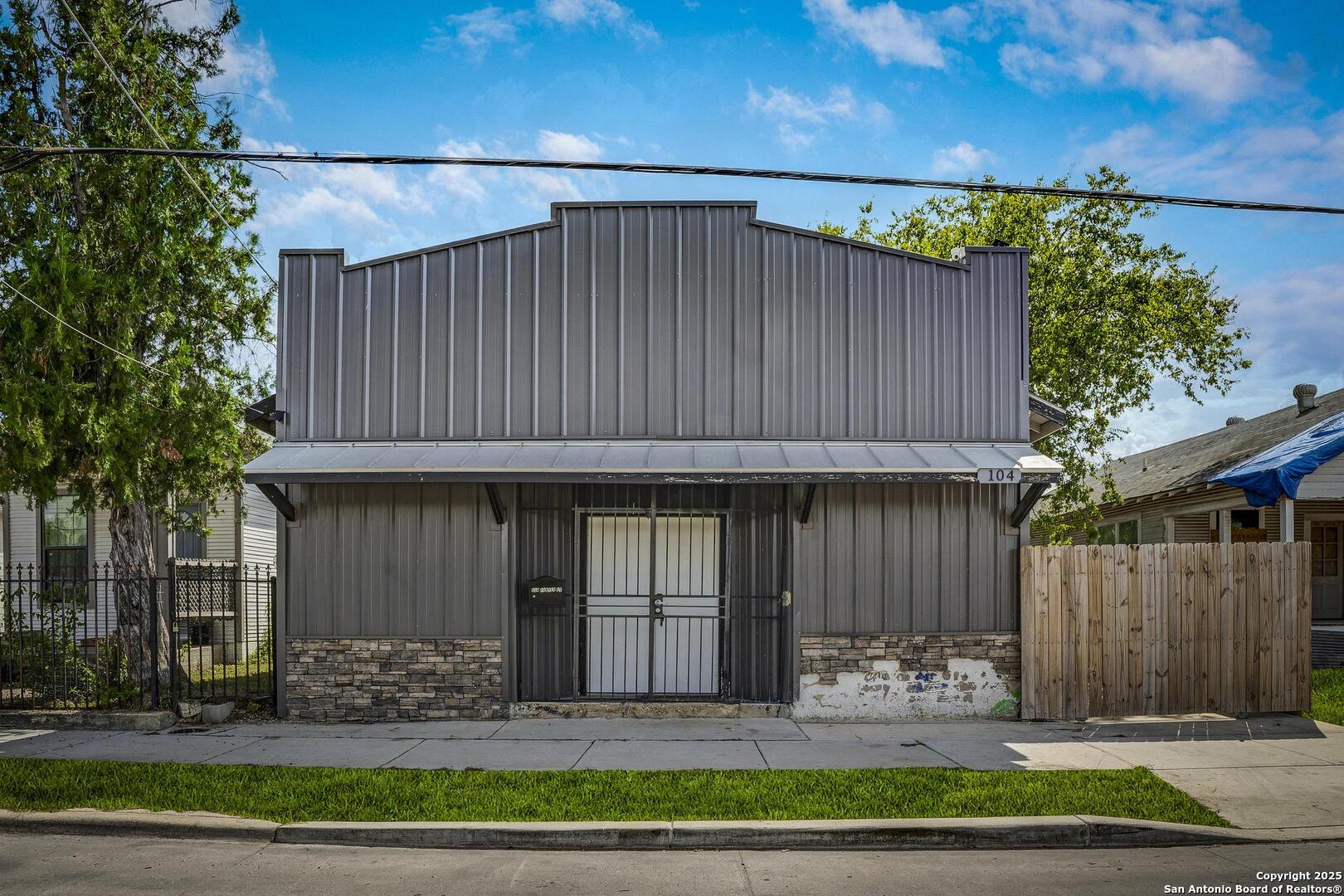 104 Porter Street San Antonio TX 78210