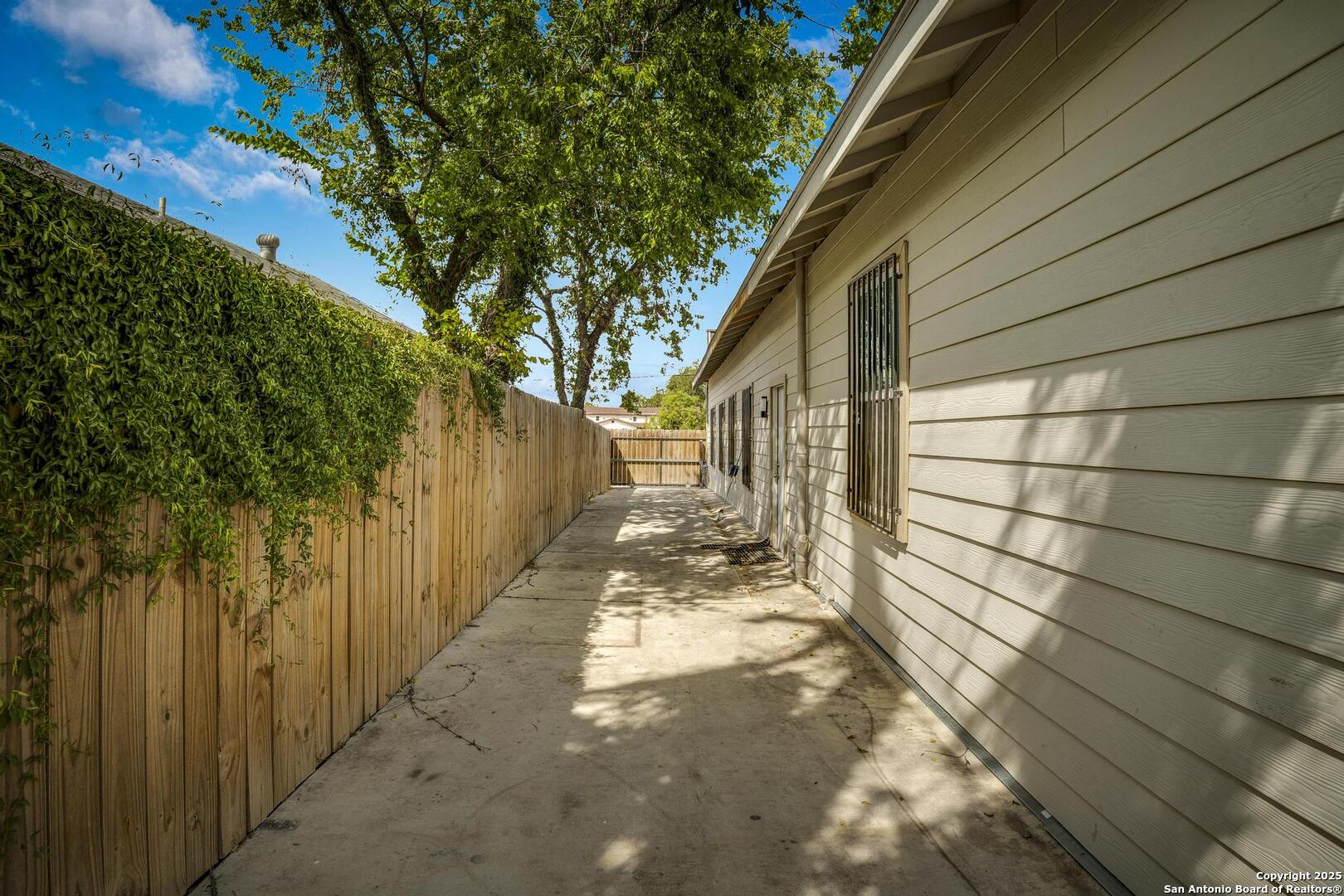 104 Porter Street San Antonio TX 78210