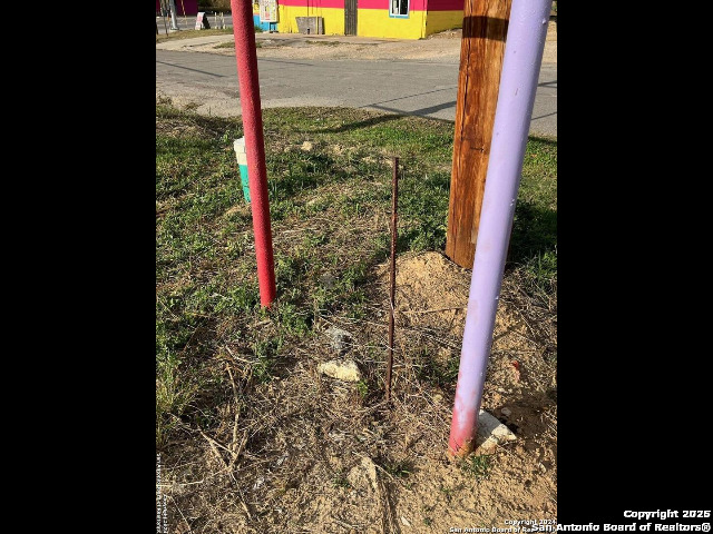 1774 Highway 132 Natalia TX 78059