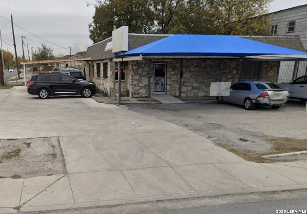 2202 Commercial San Antonio TX 78221