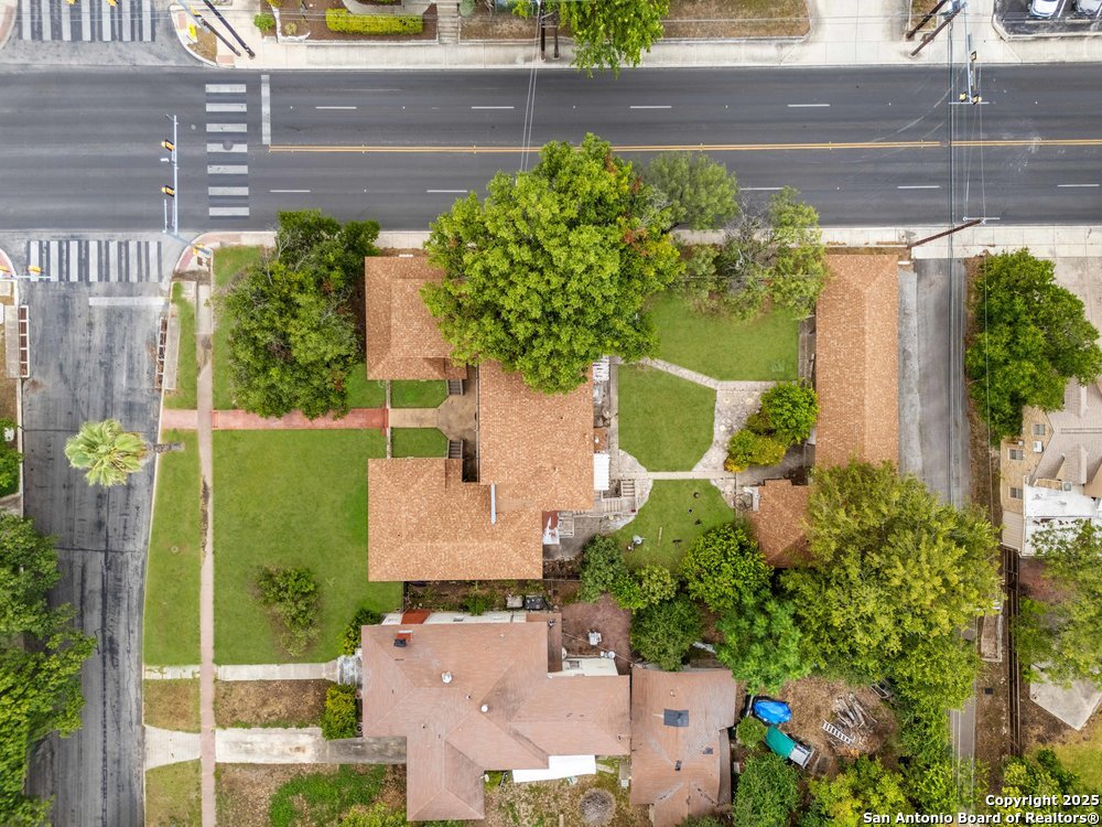 343 W Summit San Antonio TX 78212