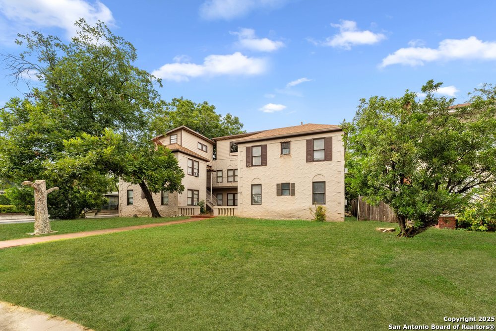 343 W Summit San Antonio TX 78212