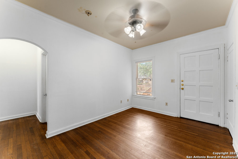 343 W Summit San Antonio TX 78212