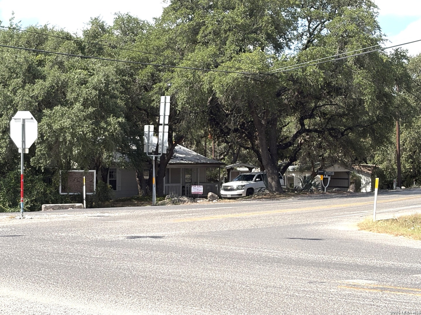 9317 Park Road 37 Lakehills TX 78063