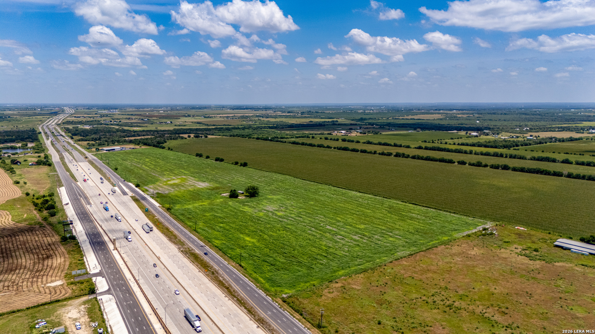10221 E Interstate 10 Marion TX 78124