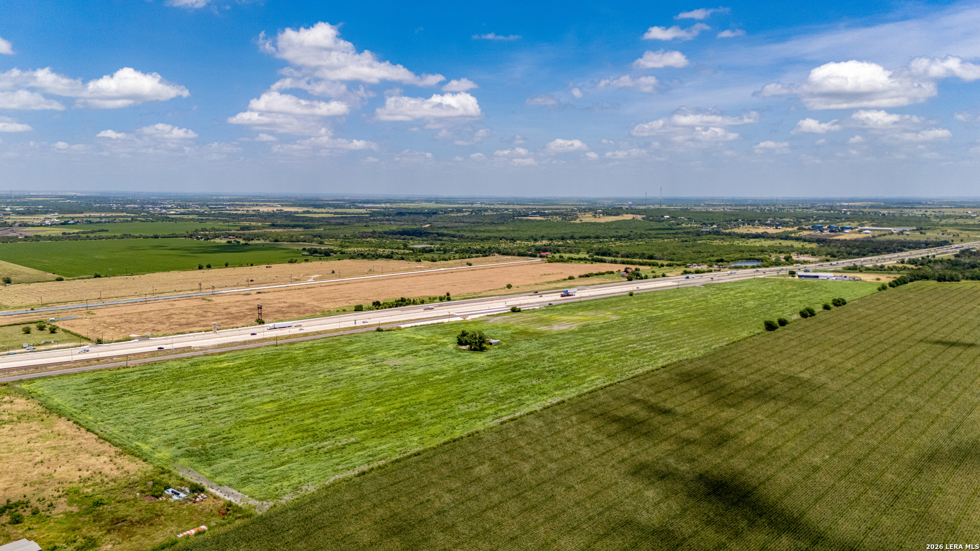 10221 E Interstate 10 Marion TX 78124