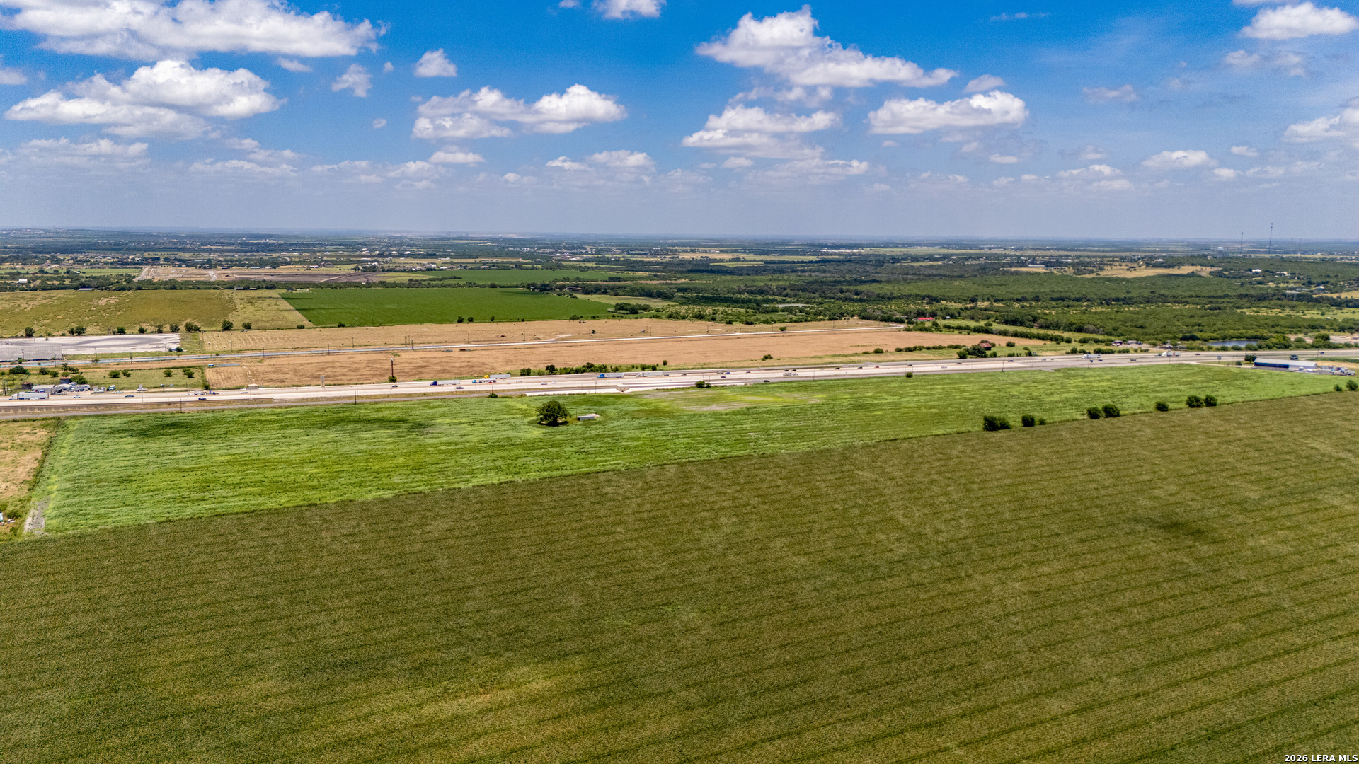 10221 E Interstate 10 Marion TX 78124
