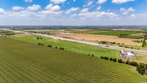 10221 E Interstate 10 Marion TX 78124