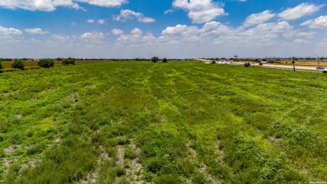 10221 E Interstate 10 Marion TX 78124