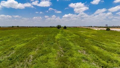 10221 E Interstate 10 Marion TX 78124