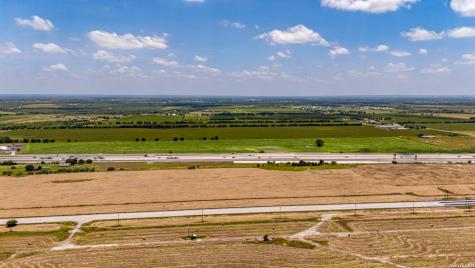 10221 E Interstate 10 Marion TX 78124