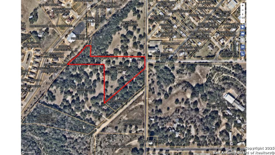 502 S School Boerne TX 78006