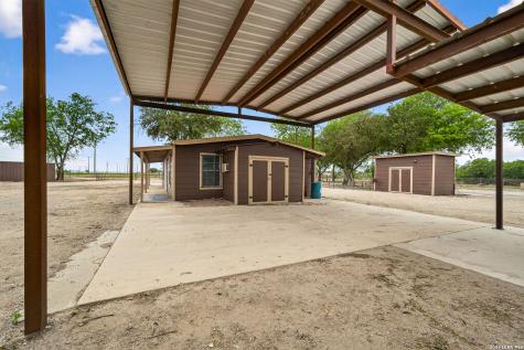 13019 Fm 2790 Lacoste TX 78039
