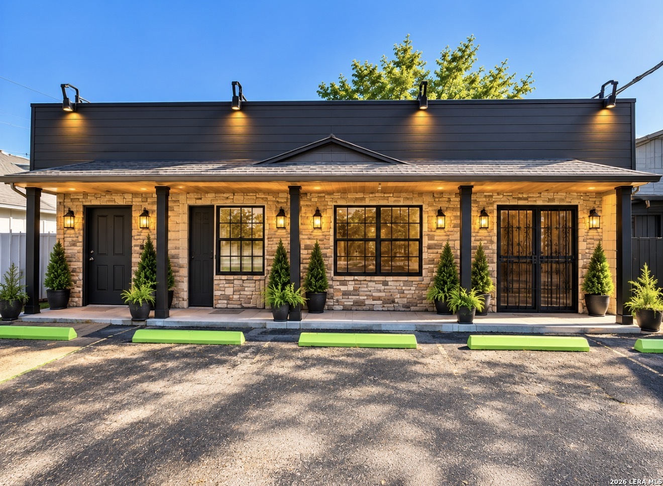 4222 Blanco San Antonio TX 78212