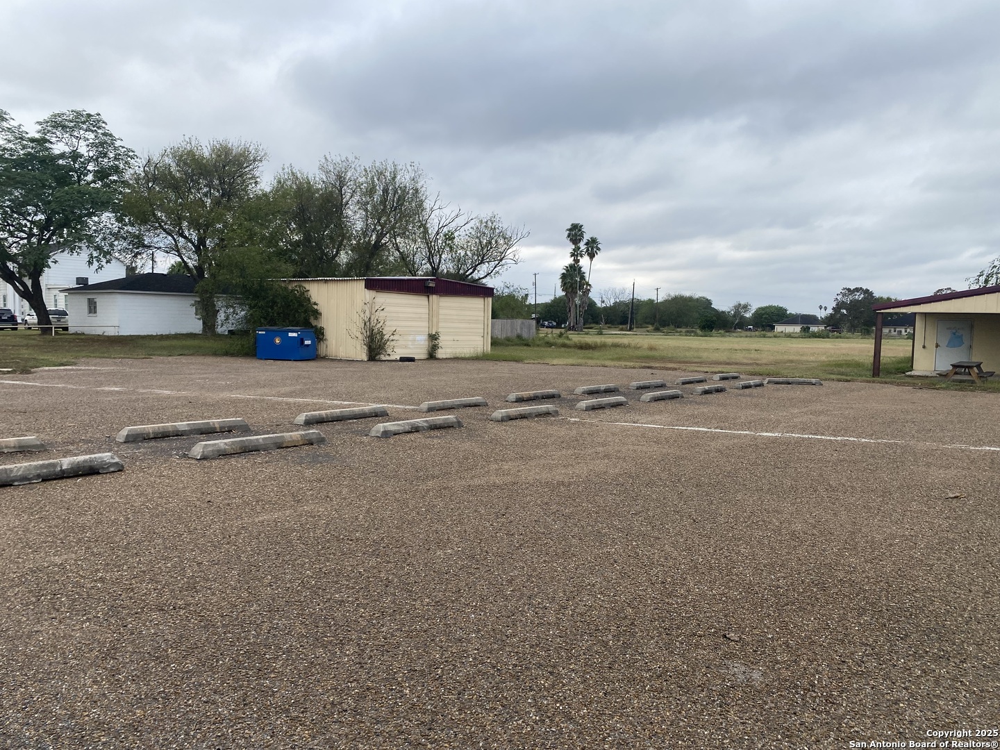 13415 E Expressway 83 La Feria TX 78559