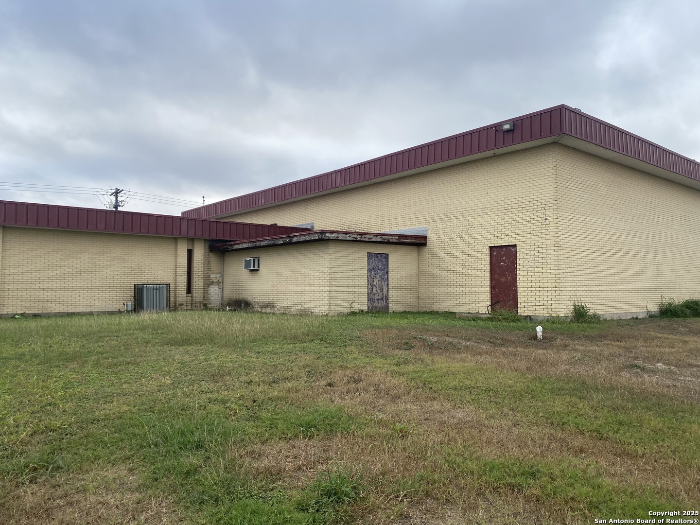 13415 E Expressway 83 La Feria TX 78559