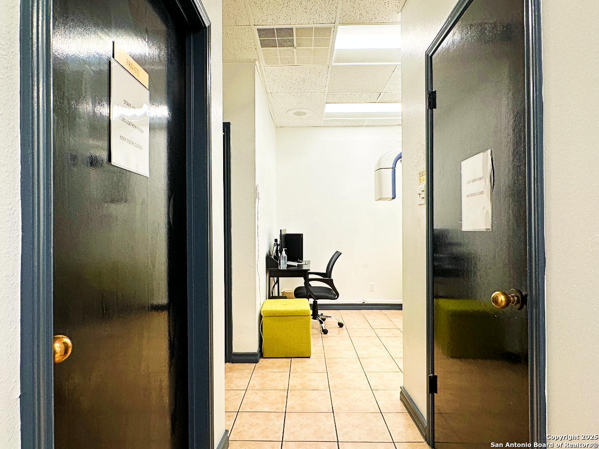 8237 Fredericksburg Road San Antonio TX 78229