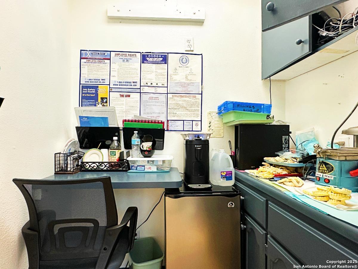 8237 Fredericksburg Road San Antonio TX 78229