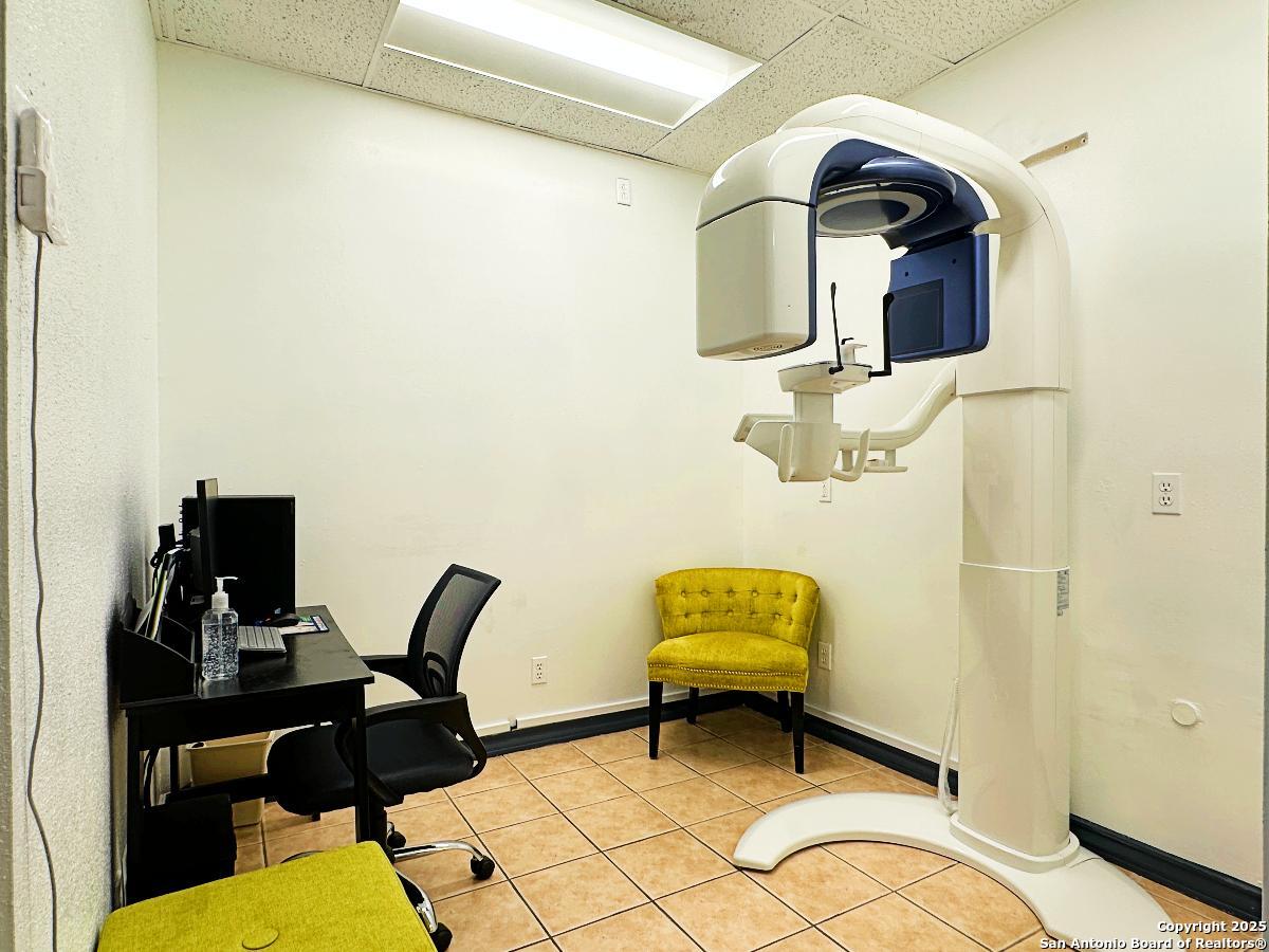 8237 Fredericksburg Road San Antonio TX 78229