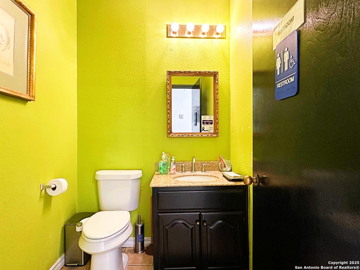 8237 Fredericksburg Road San Antonio TX 78229