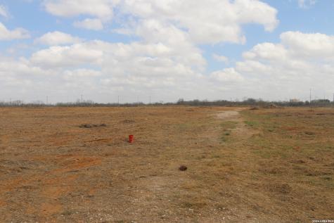 0 LOOP 1604 S Loop 1604 Somerset TX 78069