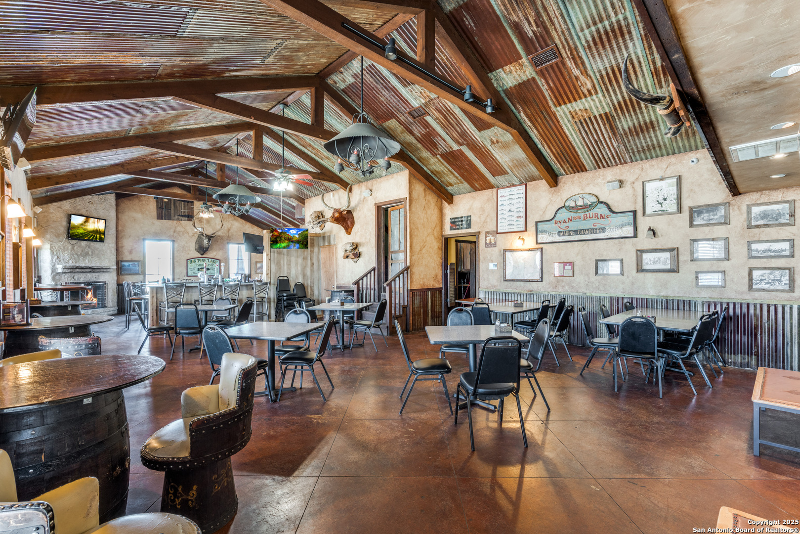 11985 W Us Highway 87 La Vernia TX 78121