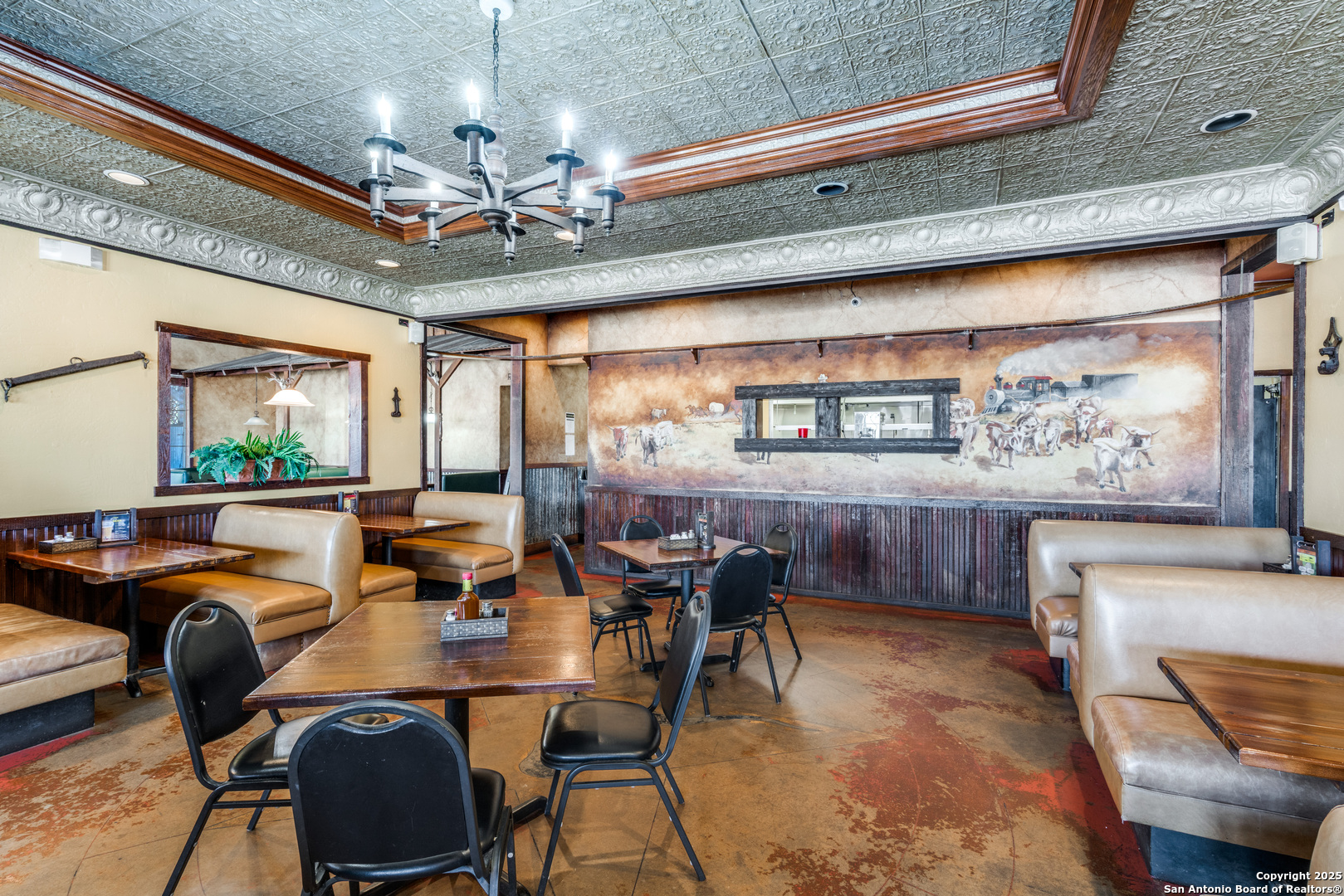 11985 W Us Highway 87 La Vernia TX 78121