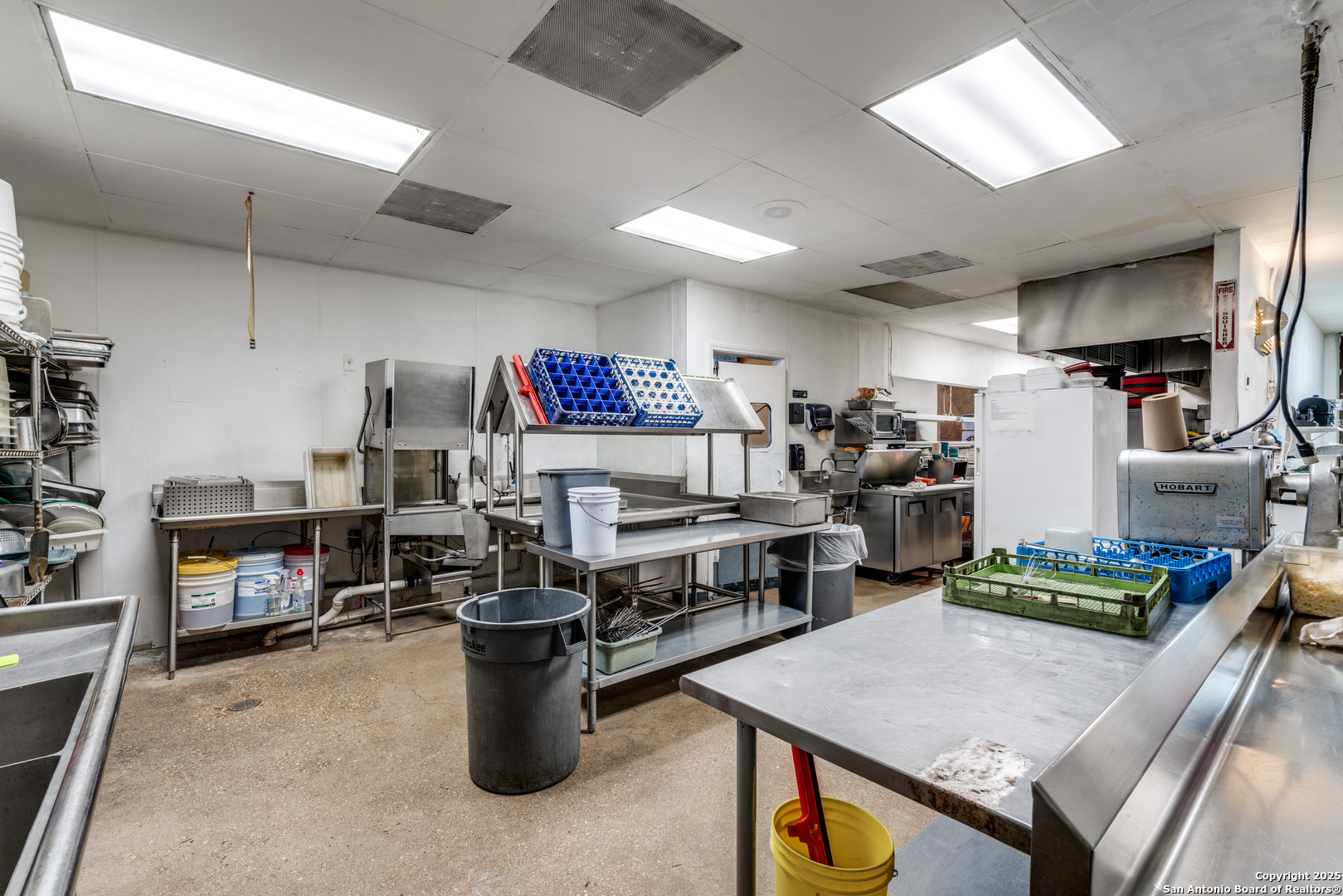 11985 W Us Highway 87 La Vernia TX 78121