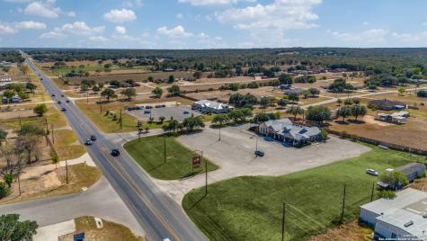 11985 W Us Highway 87 La Vernia TX 78121
