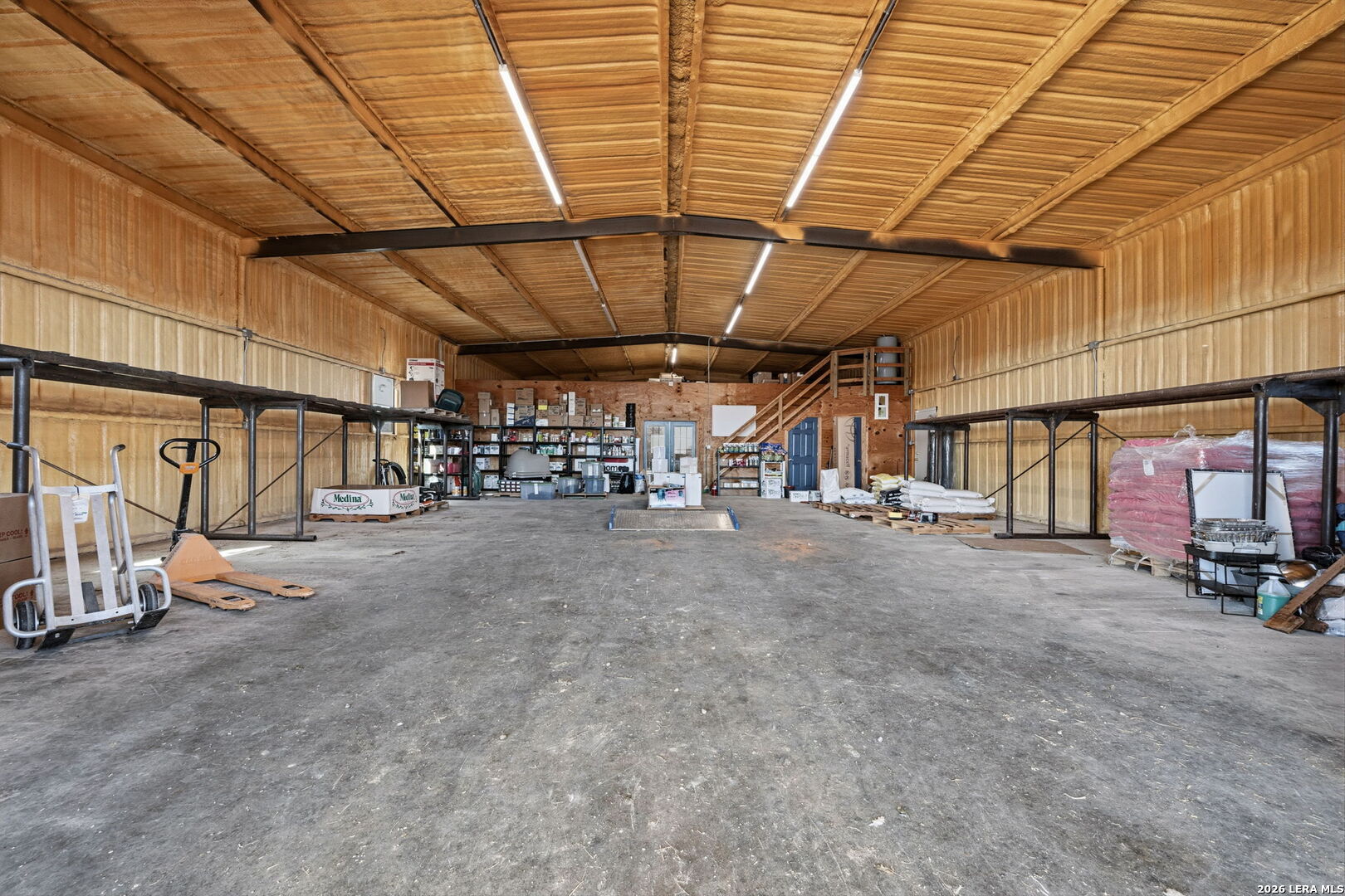 16675 Highway 140 Charlotte TX 78011