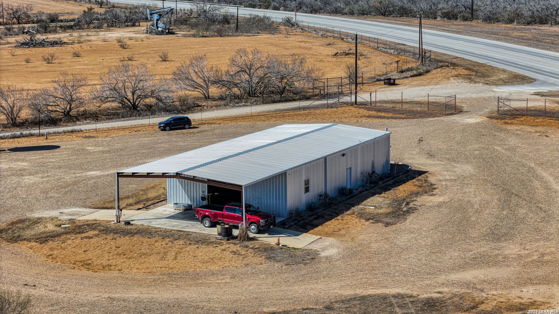 16675 Highway 140 Charlotte TX 78011