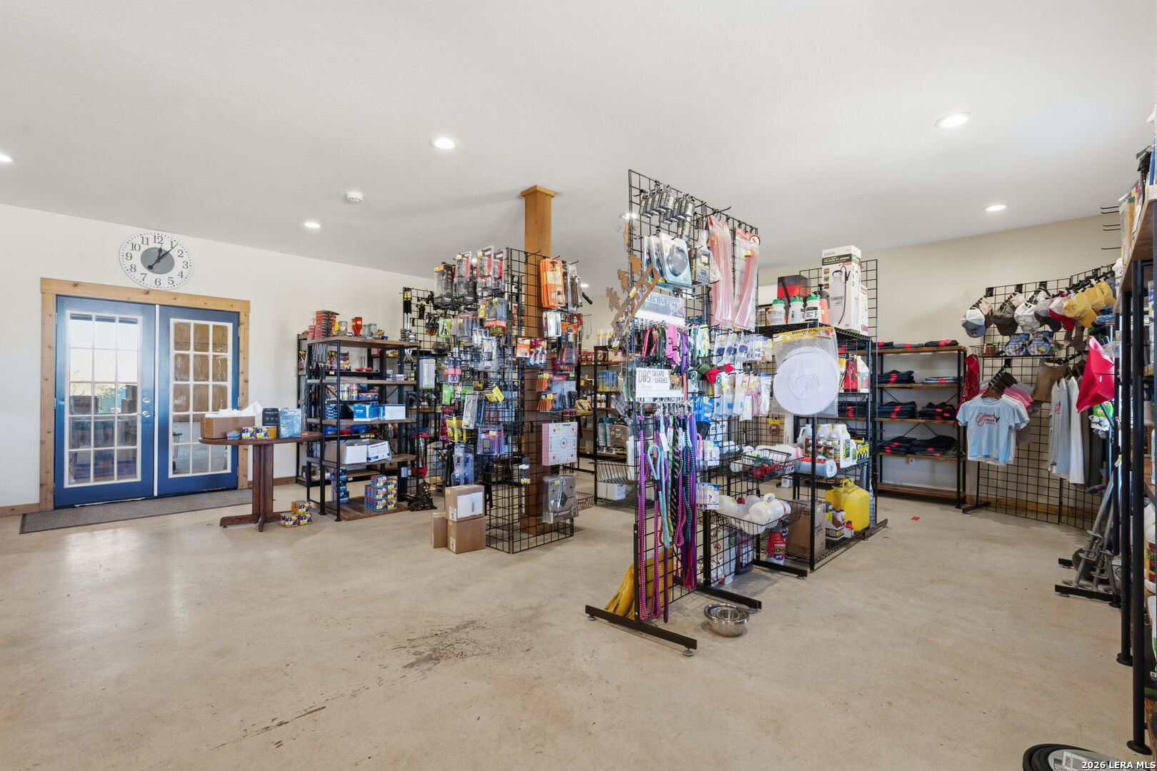 16675 Highway 140 Charlotte TX 78011