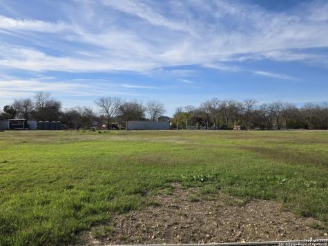 5317 W Commerce San Antonio TX 78237