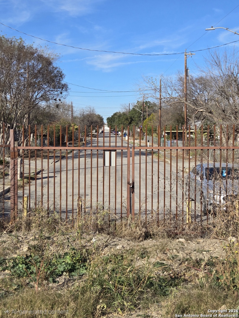 5317 W Commerce San Antonio TX 78237