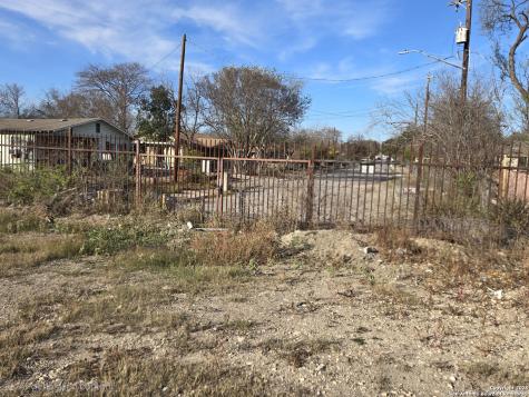 5317 W Commerce San Antonio TX 78237