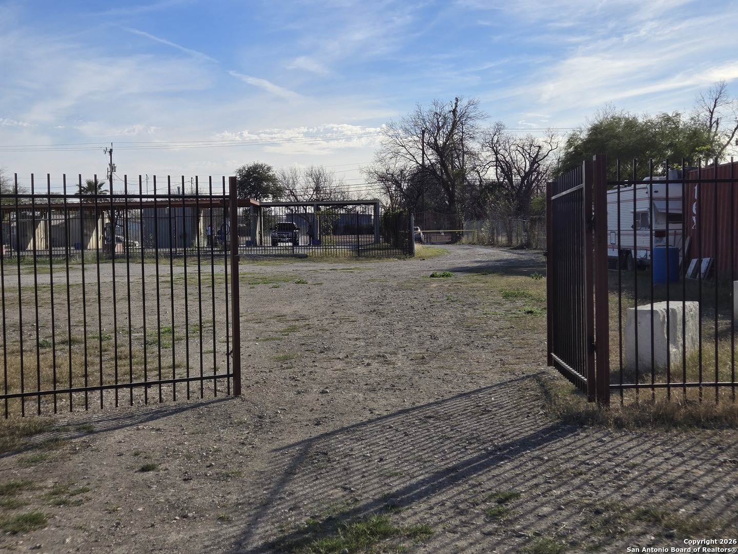 5317 W Commerce San Antonio TX 78237