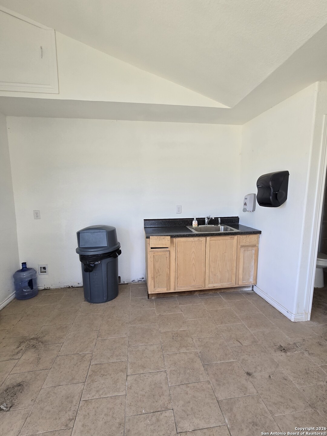 5317 W Commerce San Antonio TX 78237