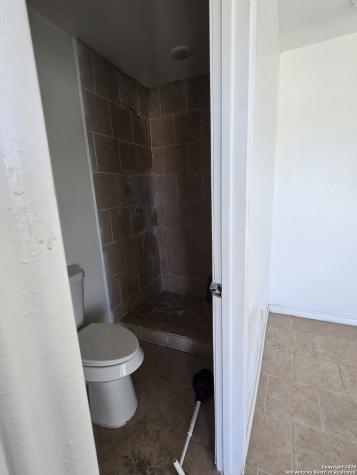 5317 W Commerce San Antonio TX 78237