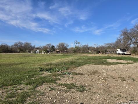 5317 W Commerce San Antonio TX 78237